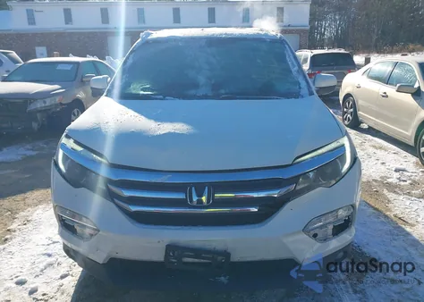 2018 Honda Pilot Ex z USA, uszkodzony, nr VIN 5FNYF6H3XJB028149